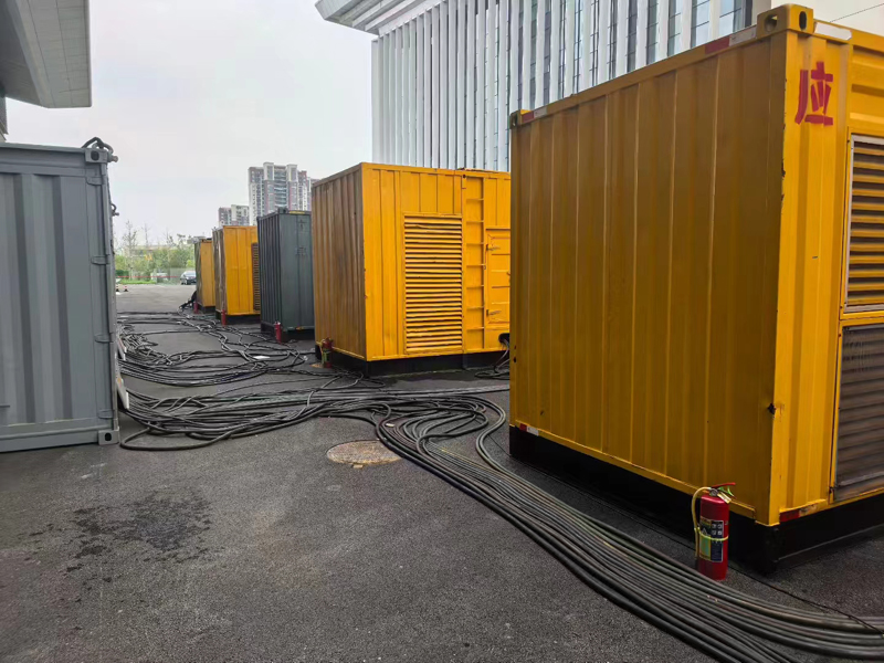 交城不同季节柴油发电机组保养有哪些注意事项?